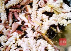 韭菜炒鱿鱼花的做法图解8