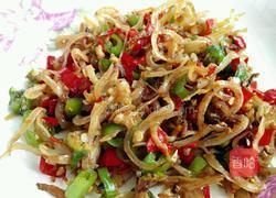 蒜头辣椒炒银鱼干的做法图解4