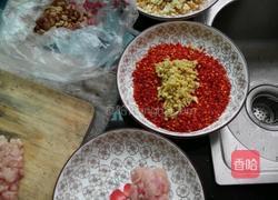 自制老干妈（有肉肉）的做法图解1