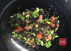 三鲜炒鸡丁的做法图解5