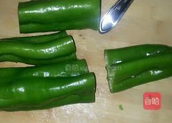 虎皮辣椒的做法图解1
