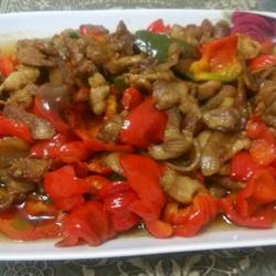 灯笼椒炒肉的做法[图]