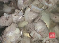 土豆鸭肉干锅的做法图解2