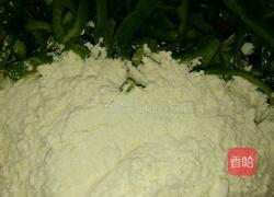 青椒抄面粉的做法图解2