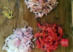 茄汁肉丝面的做法图解1