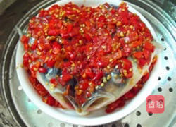 剁椒鱼头的做法图解3