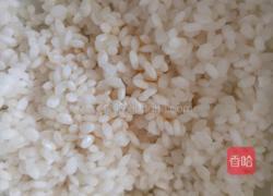 香菇皮蛋瘦肉粥的做法图解2