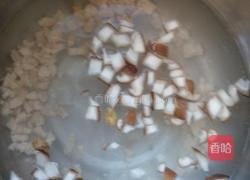 香菇皮蛋瘦肉粥的做法图解7