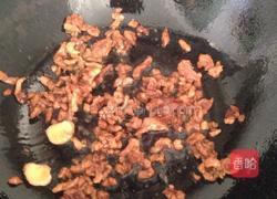 炒酸菜的做法图解2