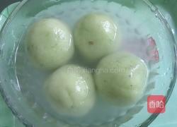 菠菜汁豆沙汤圆的做法图解5