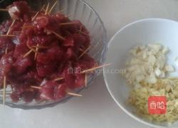 牙签牛肉的做法图解3
