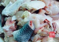 老干妈酱烧小鸡的做法图解1