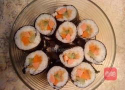 沙拉肉松寿司卷的做法图解11