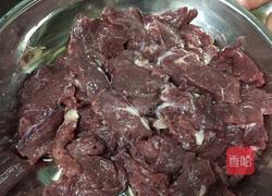 黑椒牛肉炒饭的做法图解1