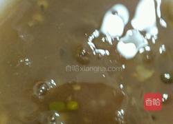 绿豆银耳汤的做法图解3