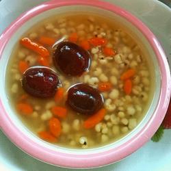 “有奖征文”枸杞红枣薏米粥的做法[图]