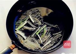 辣椒炒花甲的做法图解5