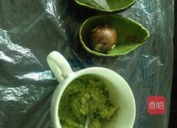 牛油果酸奶糊糊的做法图解3