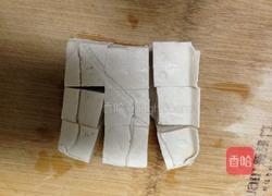 西兰花烧豆腐的做法图解2