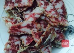 香肠豌豆炒饭的做法图解1