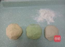 蔬菜面条的做法图解2
