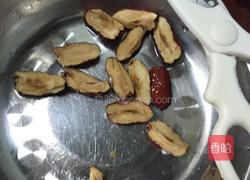 五指毛桃天山雪莲汤的做法图解5