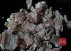 萝卜煲牛杂的做法图解5