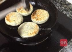 韭菜鸡蛋馅饼的做法图解11