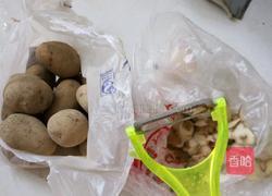 老干妈土豆丝的做法图解1