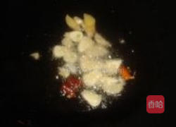 酱香泥鳅鱼的做法图解1