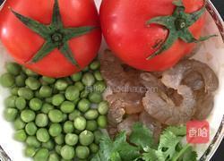 豌豆番茄虾仁汤的做法图解1