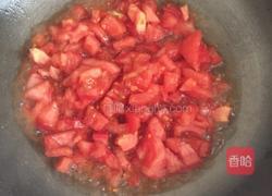 豌豆番茄虾仁汤的做法图解3