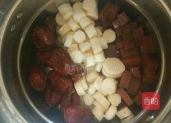 山药红枣美颜羹的做法图解1