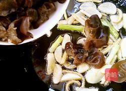 木耳炒鸡蛋的做法图解7