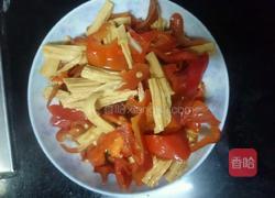 腐竹炒辣椒的做法图解5