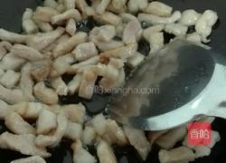 甜椒木耳炒肉的做法图解3