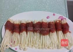 香煎肉卷金针菇的做法图解3