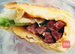 鸡蛋灌饼加肠的做法图解15