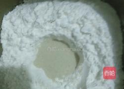 汉堡面包的做法图解2