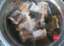 蒸干腊鱼的做法图解1
