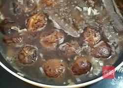 蚝油花菇扒海参的做法图解3