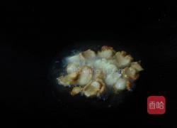 猪油炒菜花的做法图解3