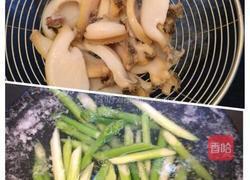 芦笋炒鲍鱼片的做法图解2