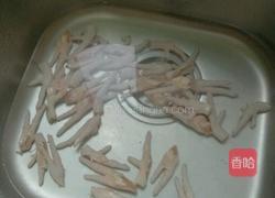 泡椒凤爪的做法图解2