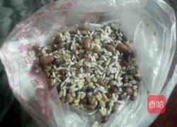 营养八宝粥的做法图解1