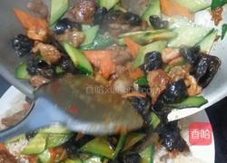 锅巴木耳肉片的做法图解11