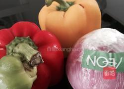 彩椒土猪肉的做法图解1