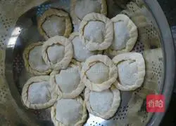 Illustration of how to make red bean box cake 5