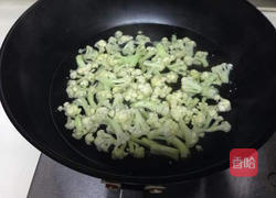 蚝油三彩花菜的做法图解4