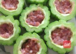 鹌鹑蛋肉末蒸苦瓜的做法图解2